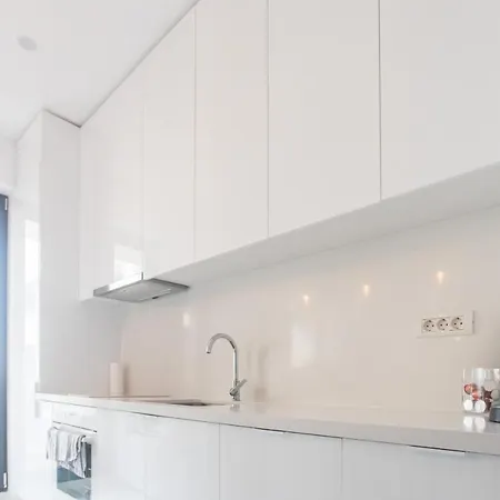 Luxury Marina View Building Stefan Апартаменты